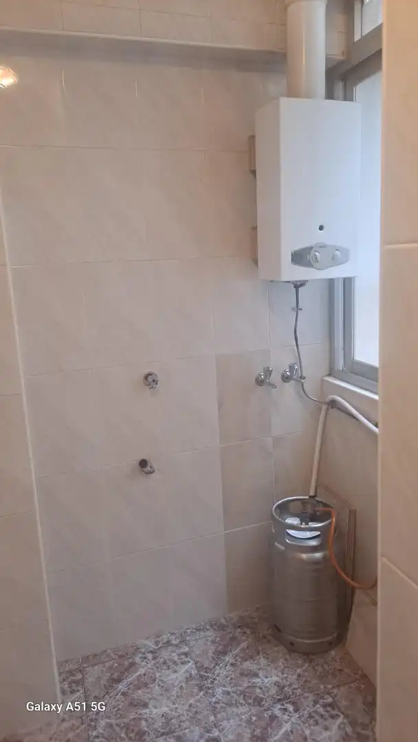 Bathroom of Flat for sale in Elche / Elx  with Air Conditioner