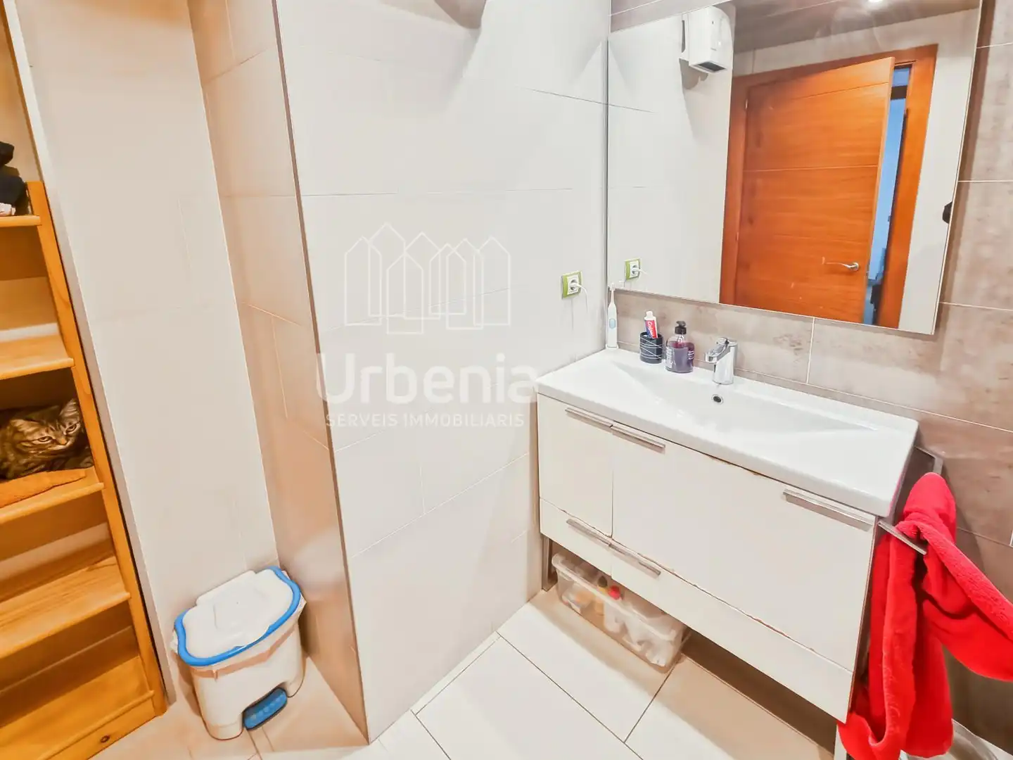 Badezimmer von Wohnung zum Verkauf in Mataró mit Klimaanlage, Terrasse und Abstellraum