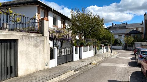 Foto 4 de Casa adosada en venta en Calle Los Ruiseñores, 33, Zona Alta, León