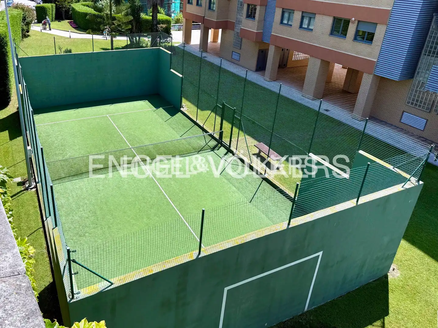 Terraza de Piso de alquiler en Santander con Calefacción, Trastero y Piscina
