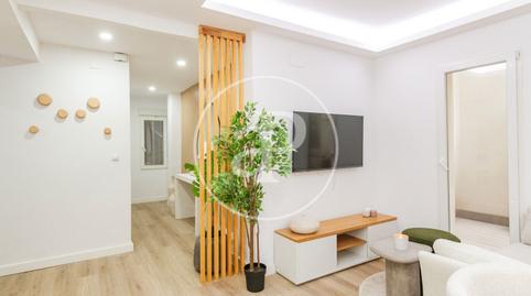 Photo 3 of Flat for sale in Fuente del Berro, Madrid