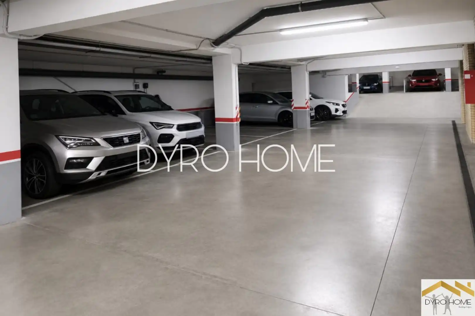 Parkplatz von Wohnung zum Verkauf in Barcelona mit Heizung und Terrasse