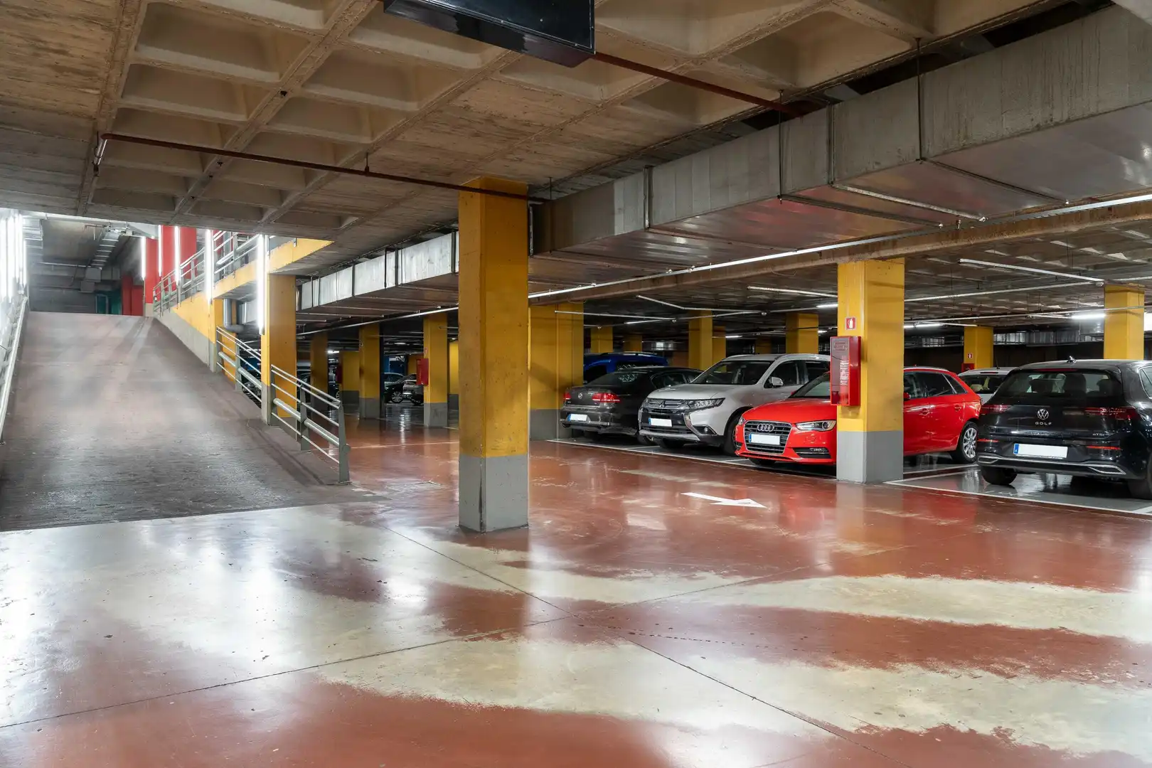 Parking of Storage room for rent in Reus