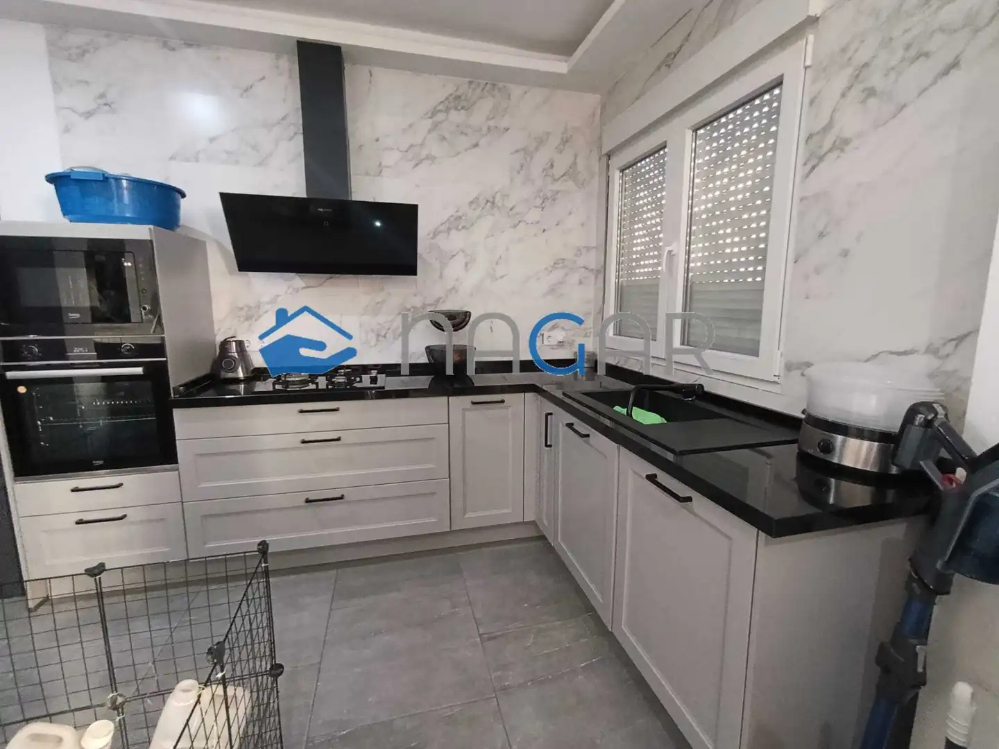Cuina de Casa o xalet en venda en La Línea de la Concepción amb Aire condicionat i Terrassa