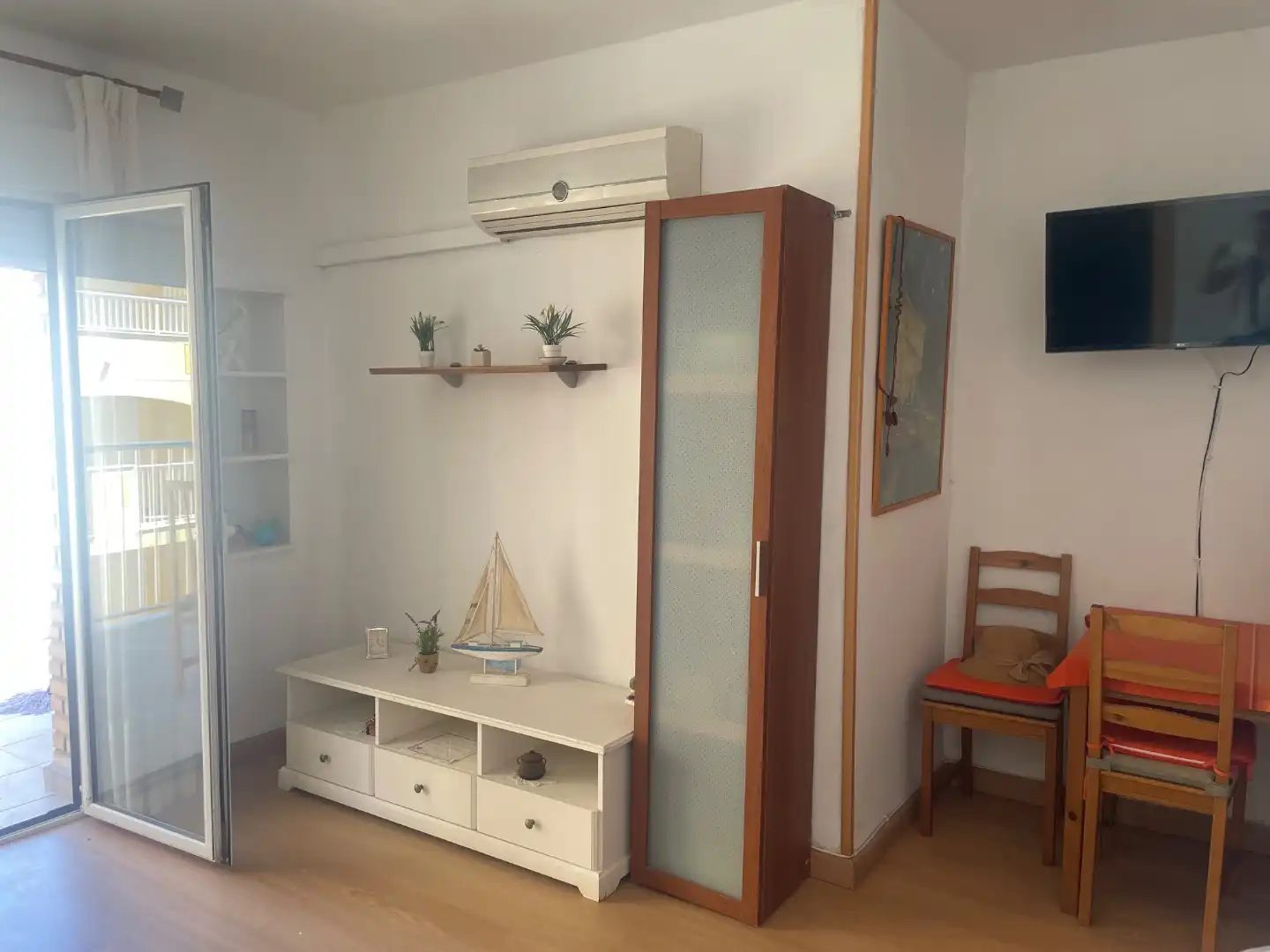 Habitación de Piso de alquiler en El Perelló