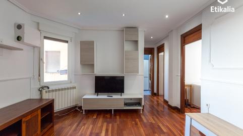 Foto 2 de Piso en venta en Bilbao - Bruno Mauricio Zabala, 30, Miribilla, Bizkaia