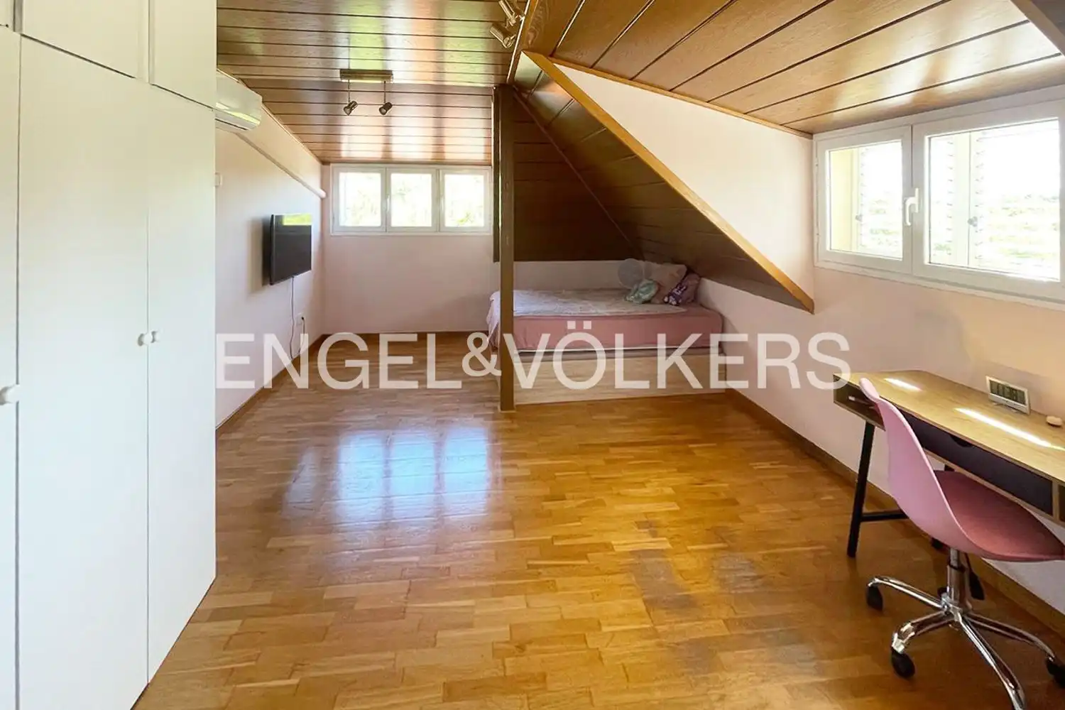 Sala de estar de Casa o chalet en venta en Torrent con Aire acondicionado, Calefacción y Jardín privado