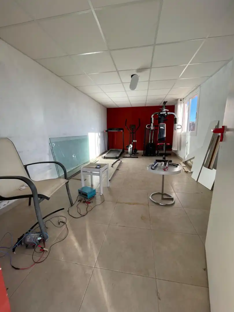 Houses for sale in Pedralba  with Air Conditioner, Swimming Pool and Alarm