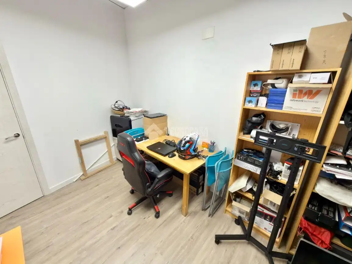Business premises for sale in Cabanillas del Campo, imagen 17