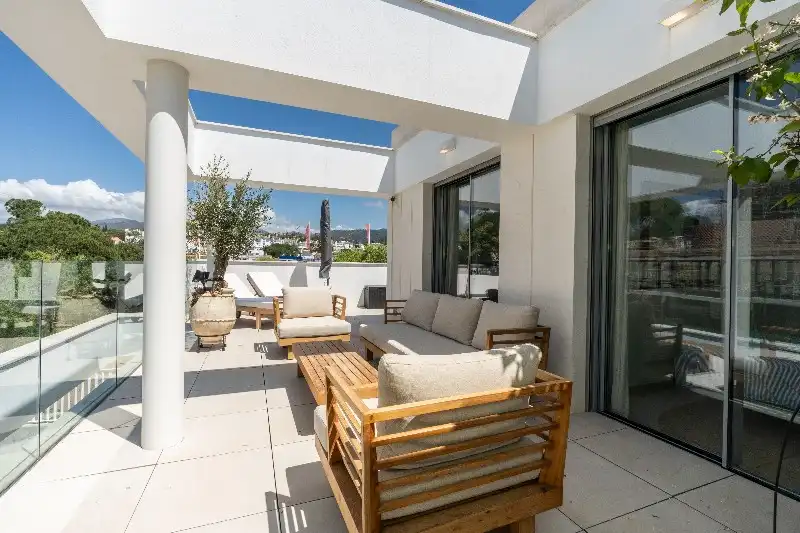Terrassa de Àtic en venda en Marbella amb Aire condicionat, Terrassa i Piscina comunitària