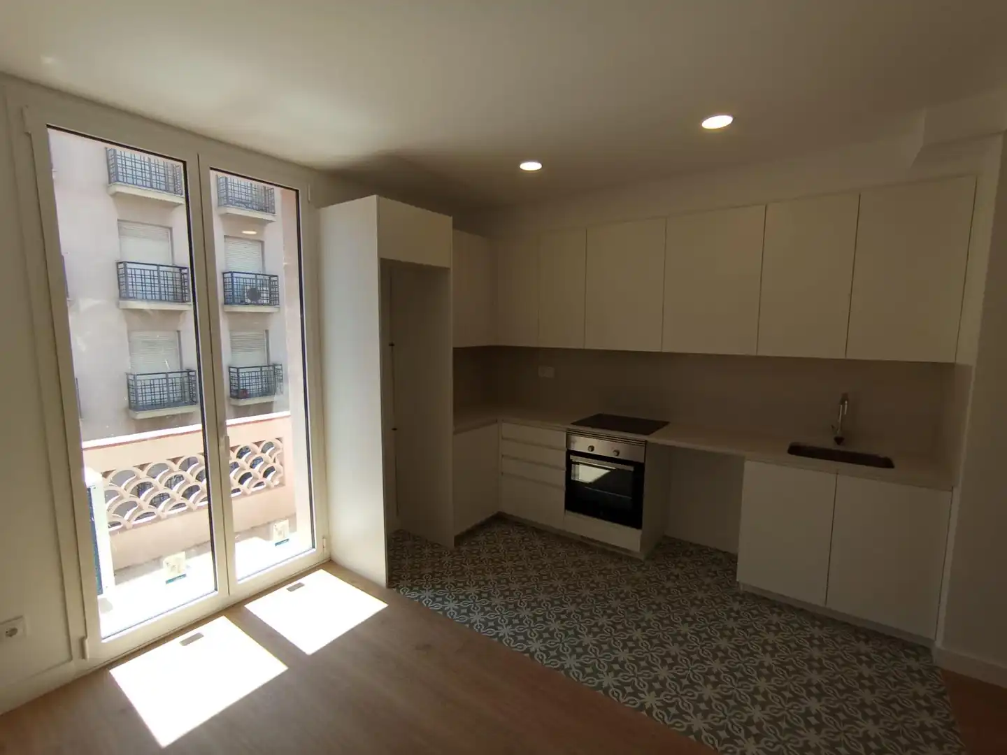 Kitchen of Flat for rent in Mataró  with Air Conditioner and Balcony