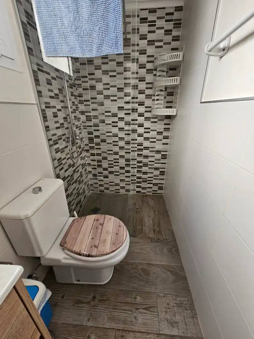 Bany de Apartament de lloguer en Antigua amb Moblat, Balcó i Piscina comunitària