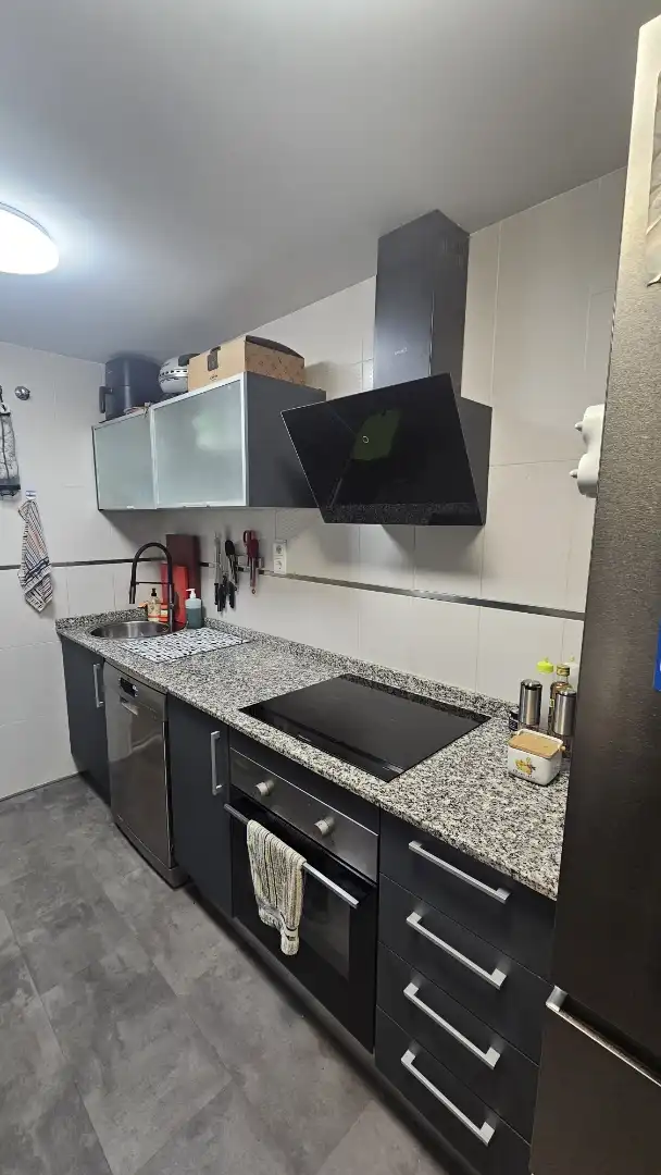 Cuina de Pis en venda en El Campello amb Terrassa i Balcó