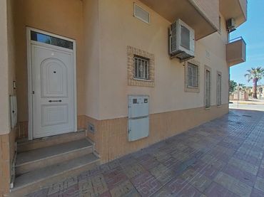 Casa a schiera con balcone in vendita a VEGA BAJA