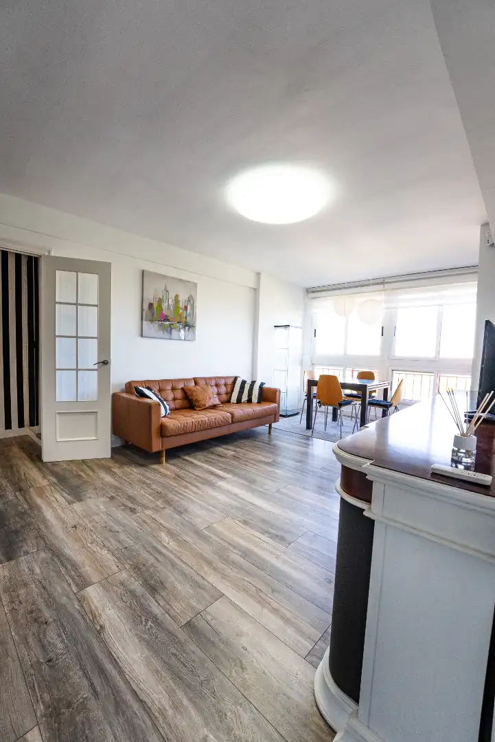 Sala de estar de Piso en venta en Tarragona con Parquet, Terraza y Amueblado