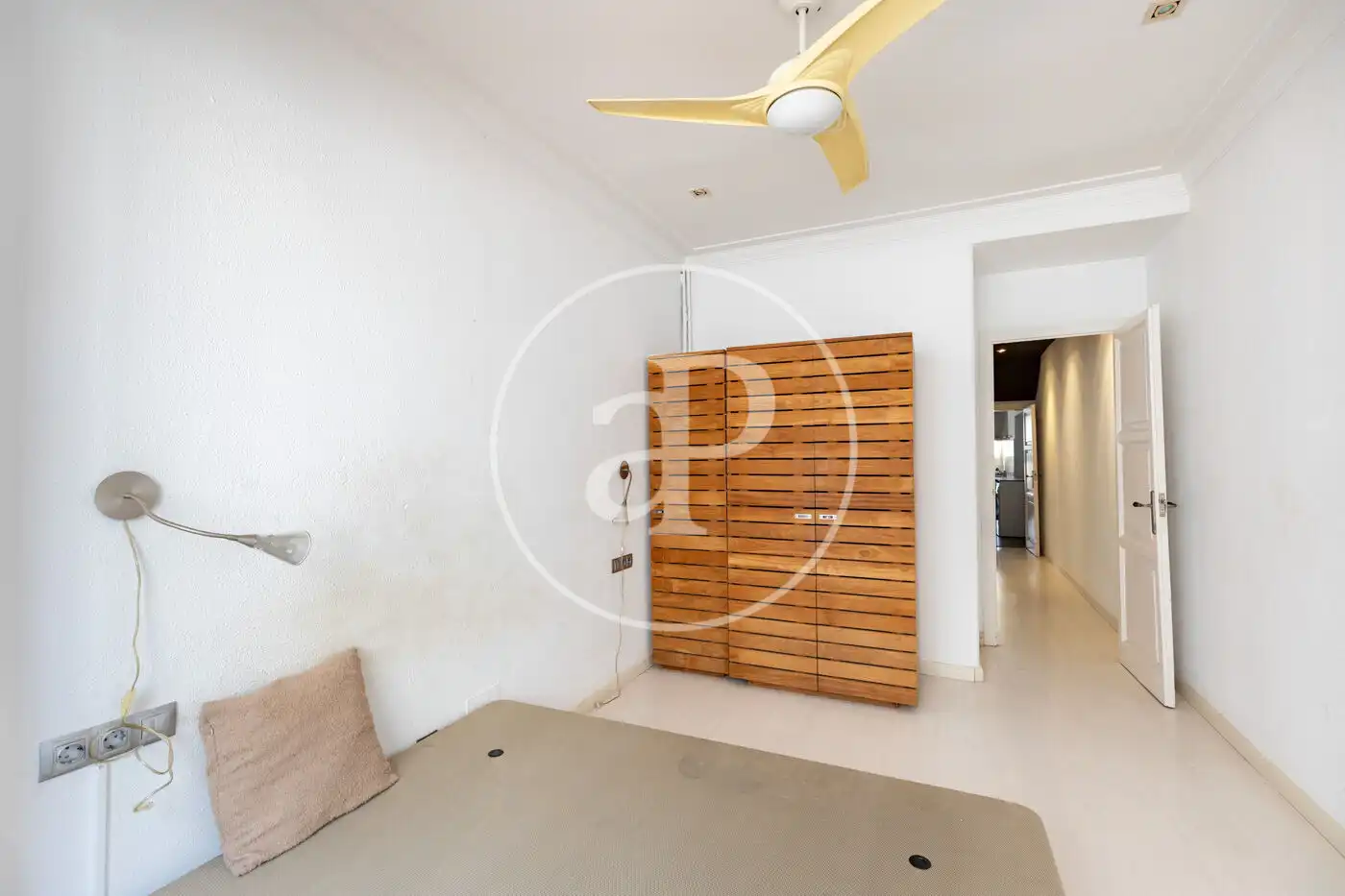Penthouse with terrace for sale in Carrer del Consell de Cent, imagen 30