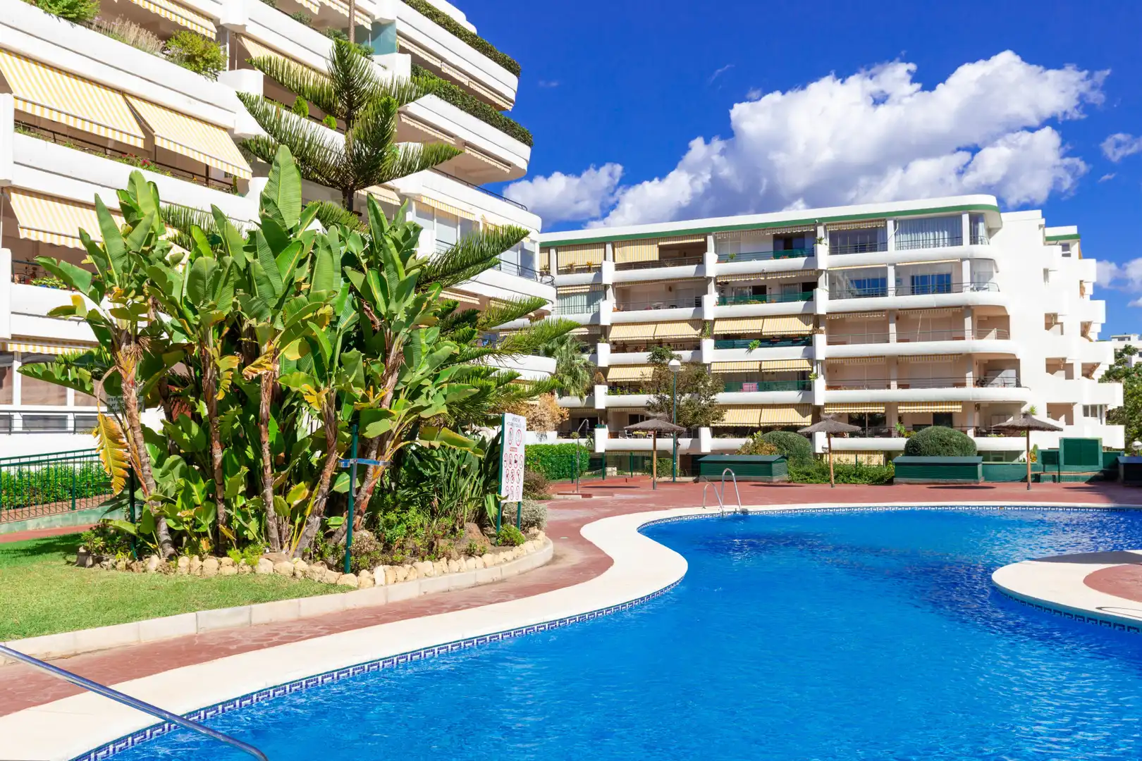 Apartment with pool for sale in San Pedro de Alcántara, imagen 16