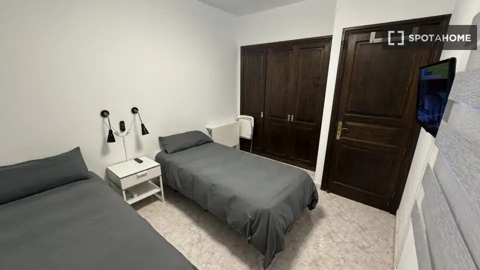 Bedroom of Flat for share in Teguise  with Air Conditioner, Heating and Furnished