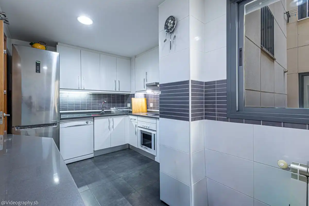 Cocina de Piso en venta en Valdemoro con Calefacción, Terraza y Balcón