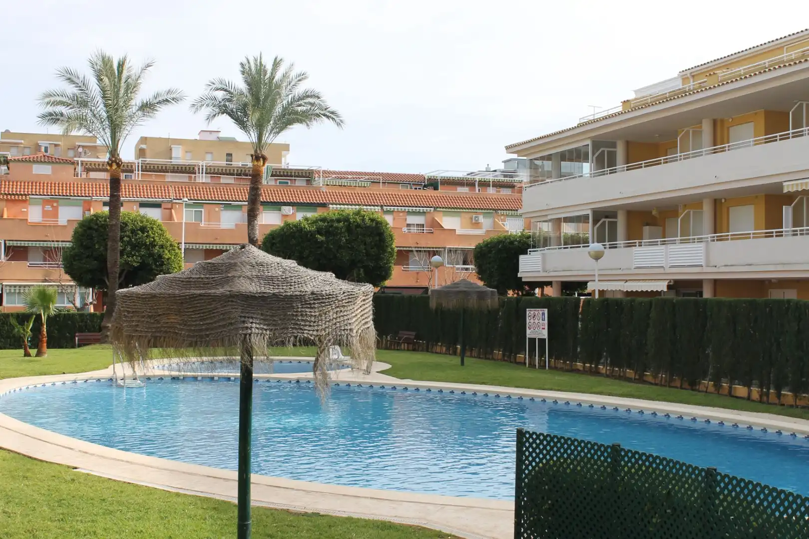 Piscina de Ático en venta en Oropesa del Mar / Orpesa con Aire acondicionado, Jardín privado y Terraza