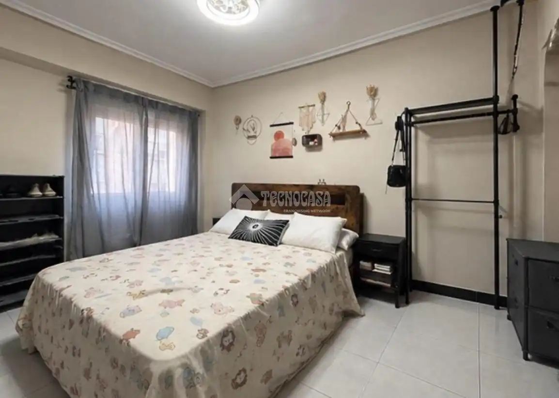 Habitación de Piso en venta en Gijón 