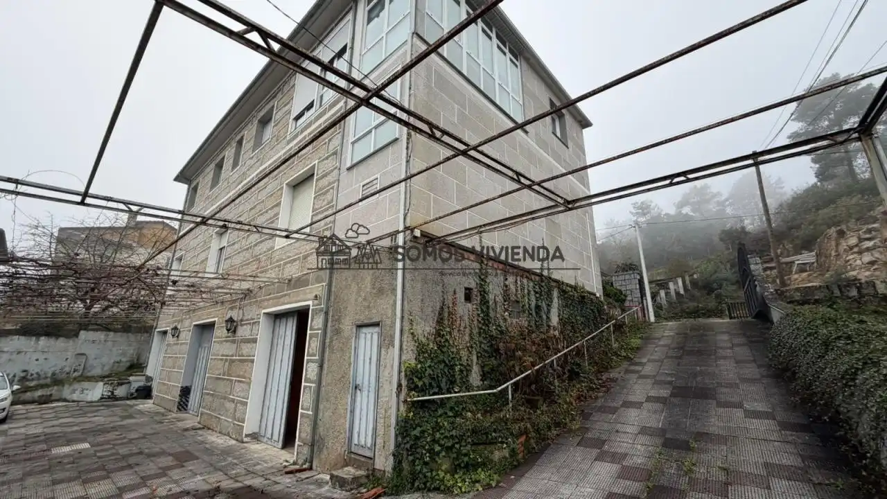 Exterior view of Houses for sale in Ourense Capital   with Heating, Private garden and Terrace