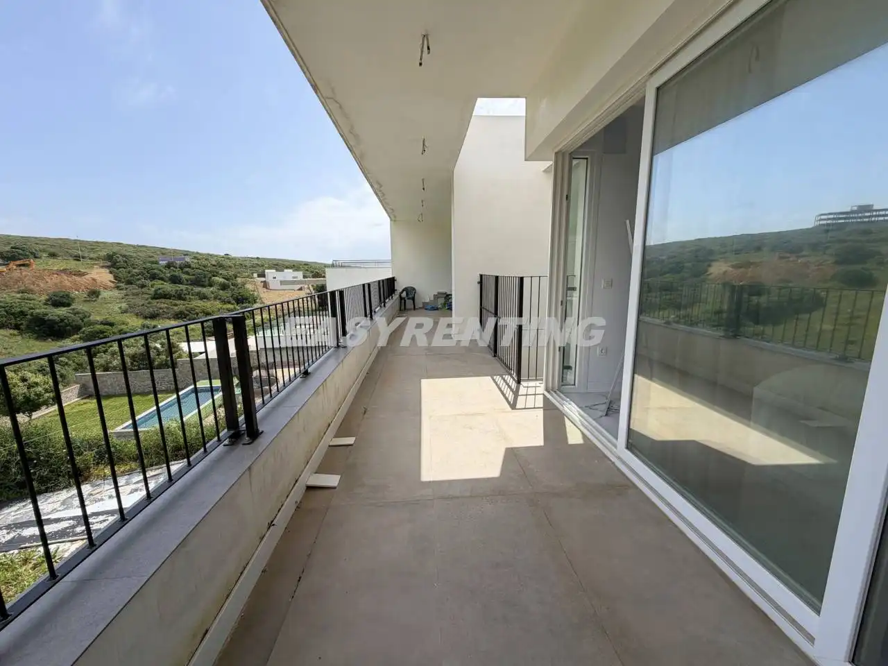 Terrace of Houses for sale in La Línea de la Concepción  with Air Conditioner, Private garden and Terrace