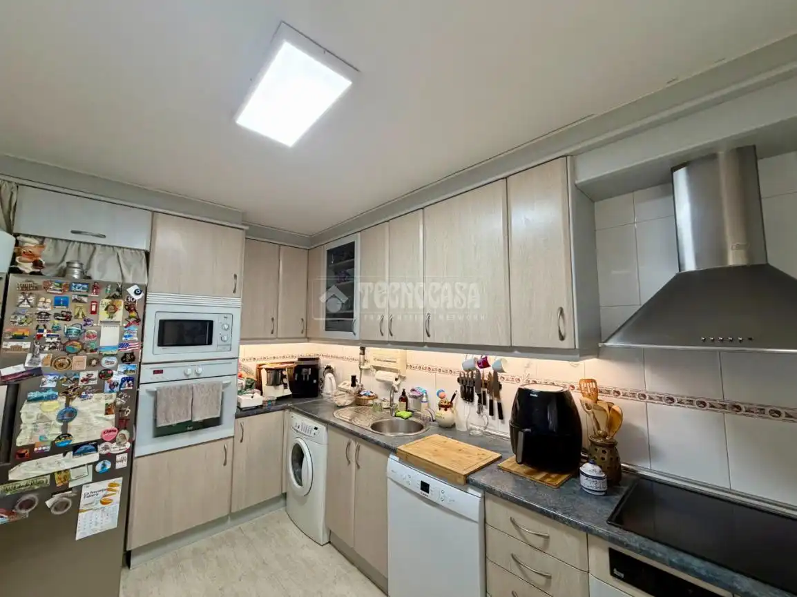 Cocina de Piso en venta en Villanueva de la Torre con Aire acondicionado y Calefacción