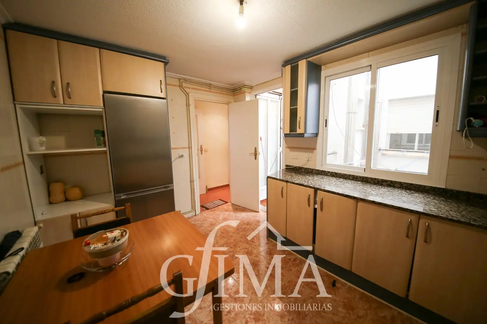 Cocina de Piso en venta en Tomelloso con Calefacción