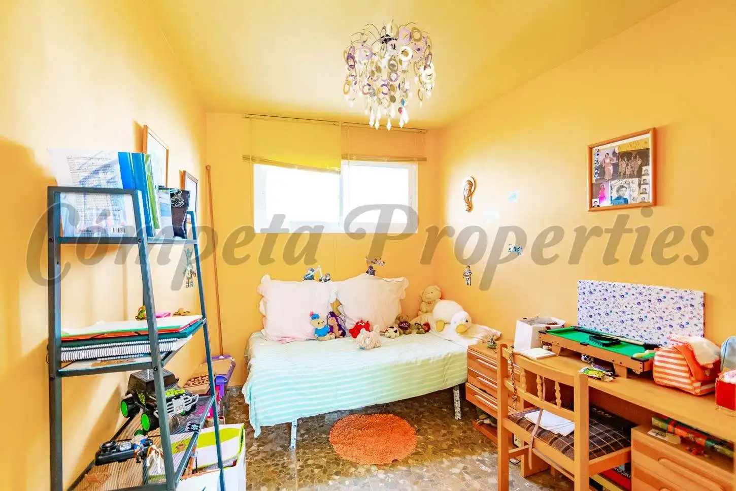 Dormitori de Casa o xalet en venda en Torrox amb Terrassa, Traster i Balcó