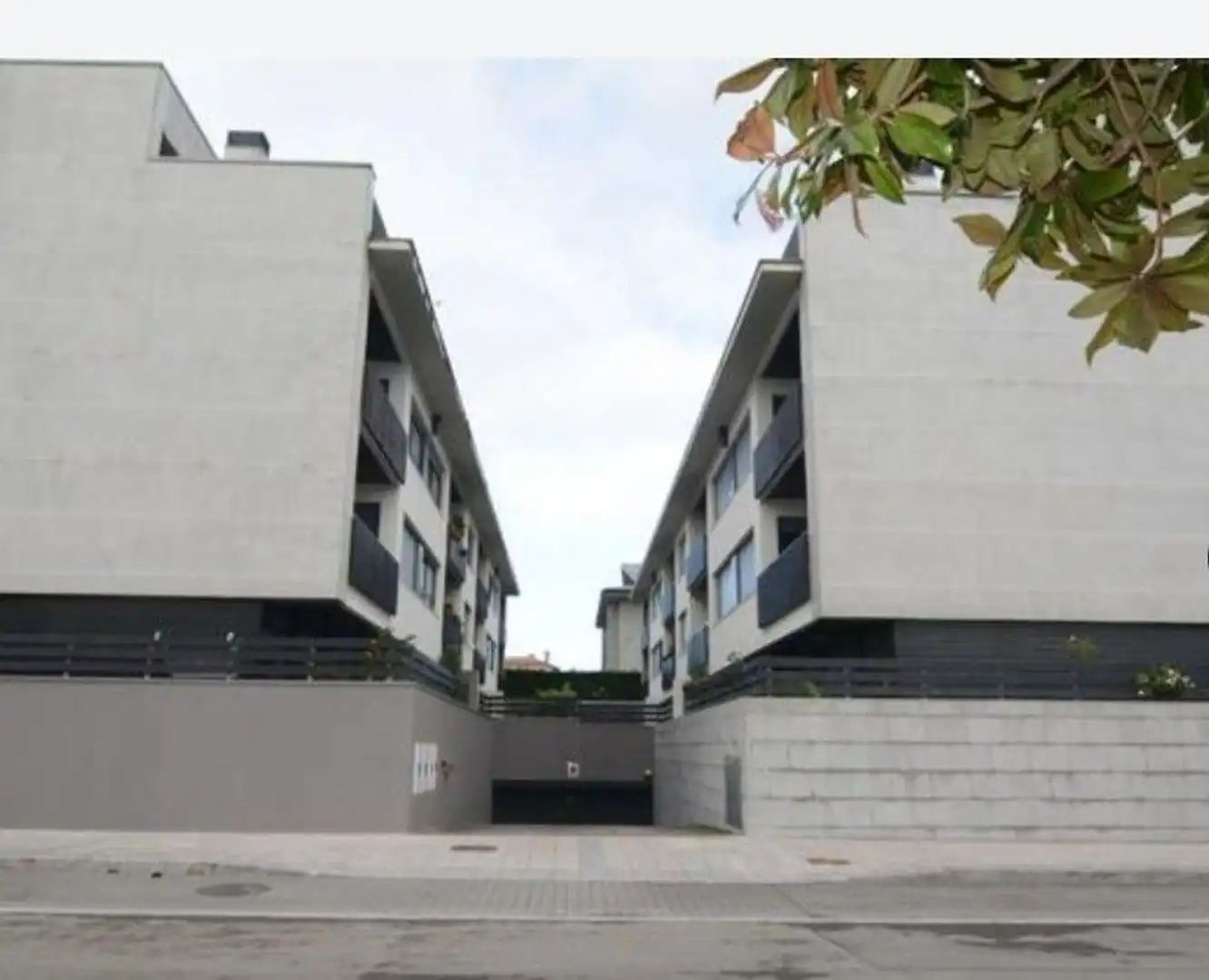 Garaje en venta en Llanes pueblo