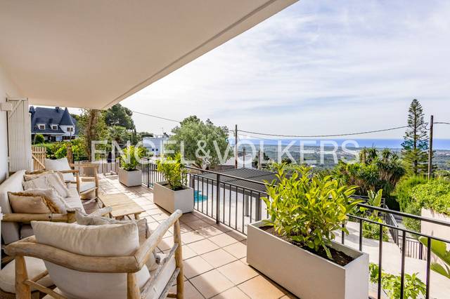 Casa adosada en Venta en Bruguers