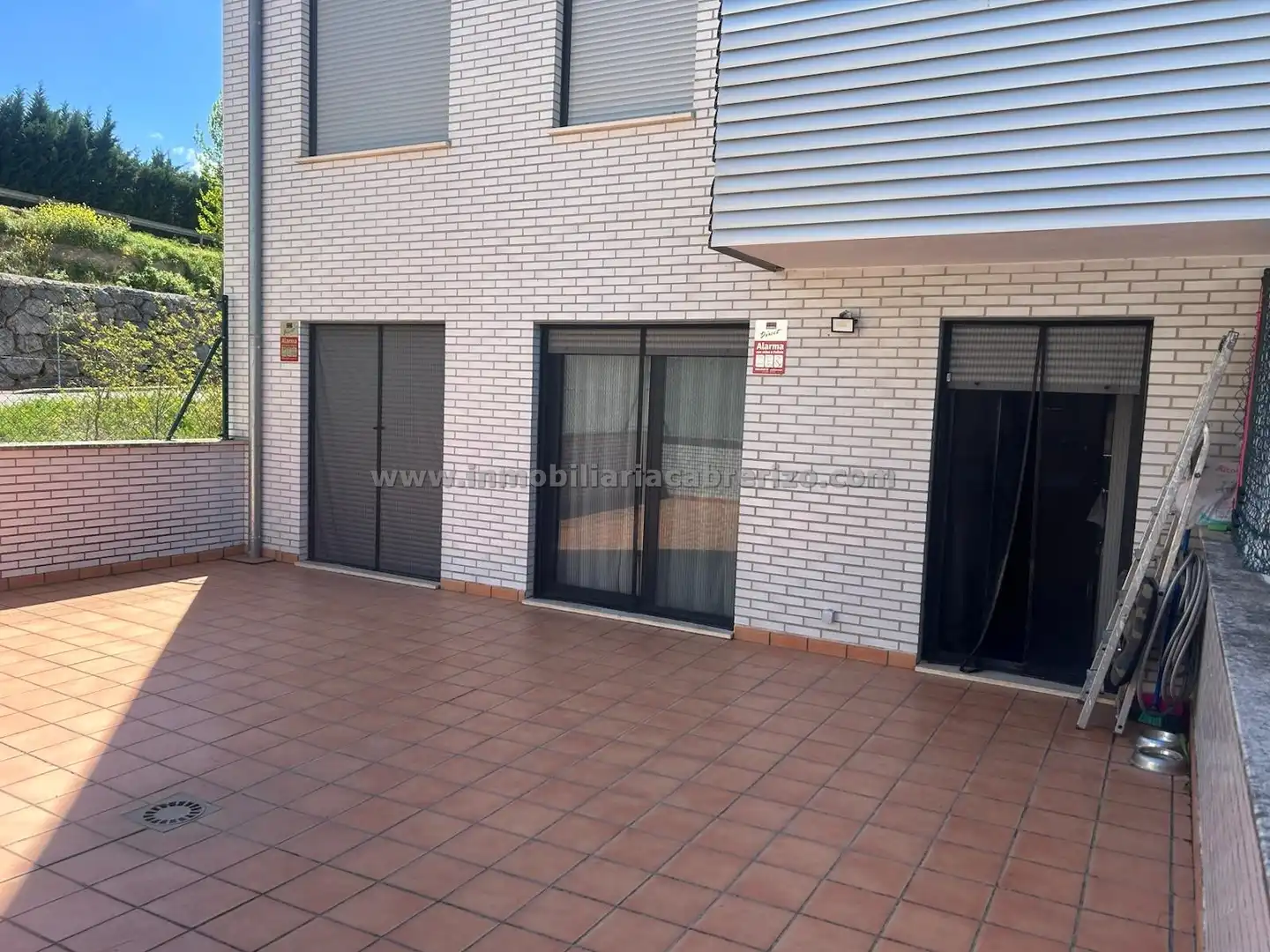 Terrassa de Apartament en venda en Albelda de Iregua amb Calefacció, Parquet i Terrassa