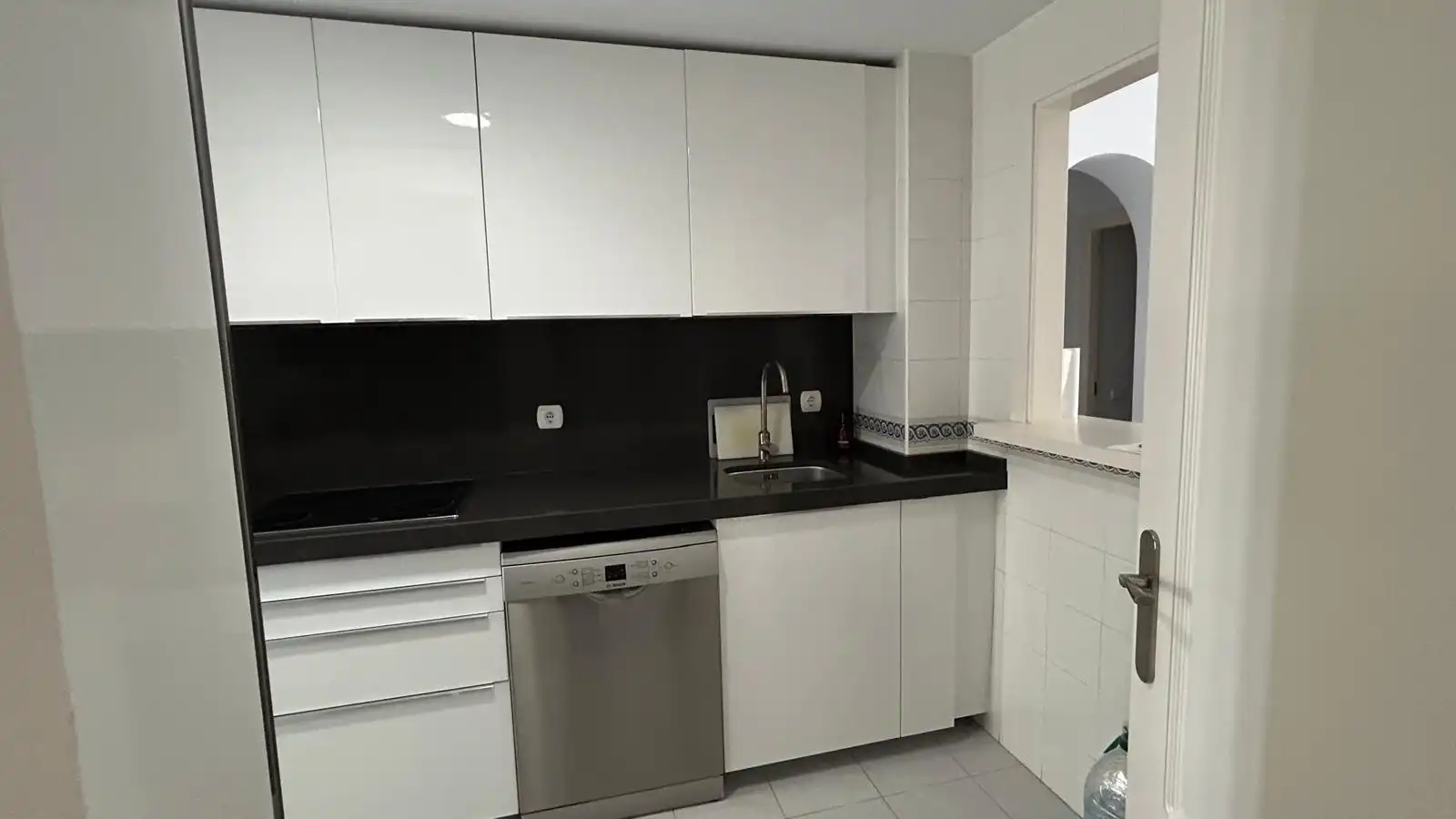 Kitchen of Flat for sale in Rota  with Terrace, Storage room and Furnished