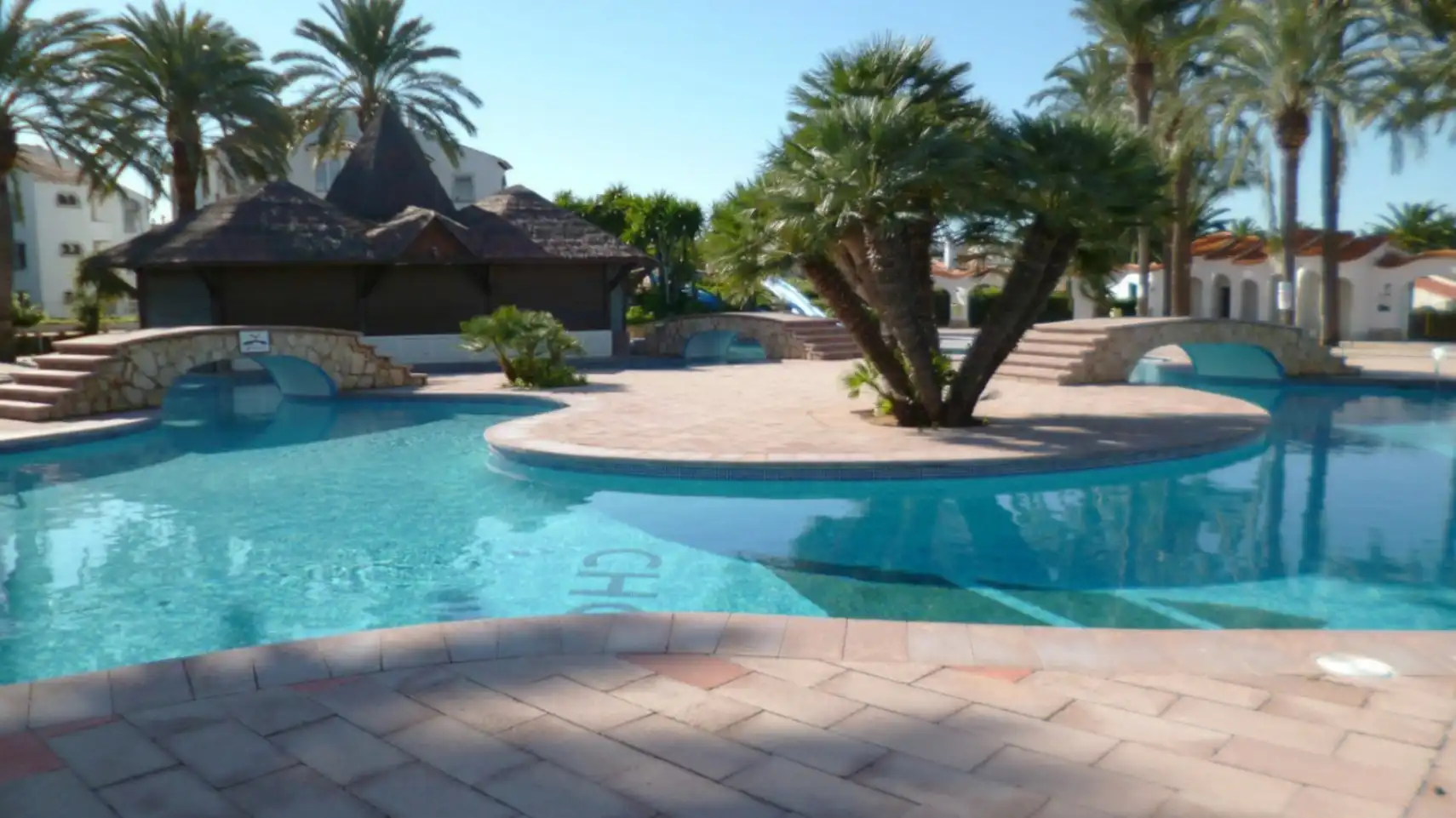 Piscina de Casa o xalet en venda en Dénia amb Aire condicionat, Calefacció i Jardí privat