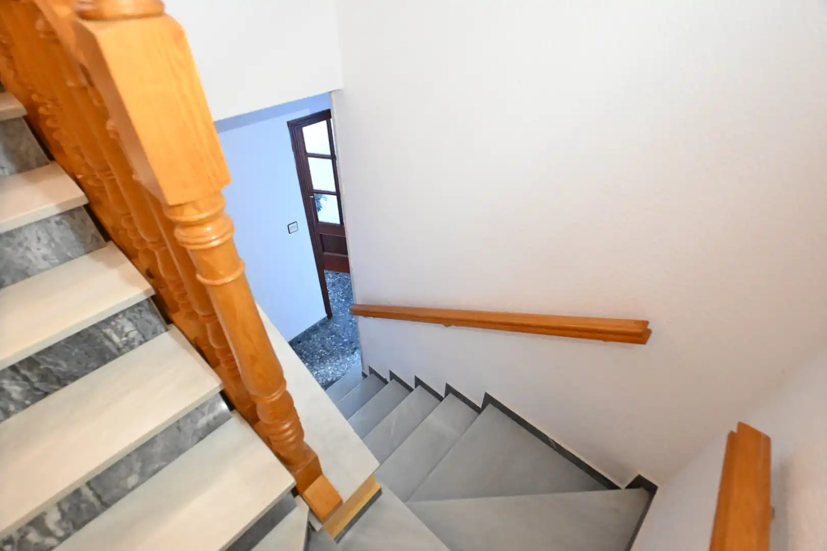 Casa adosada en venta en Churriana de la Vega con Aire acondicionado, Terraza y Trastero