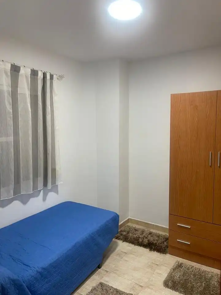 Habitación de Piso de alquiler en Melilla