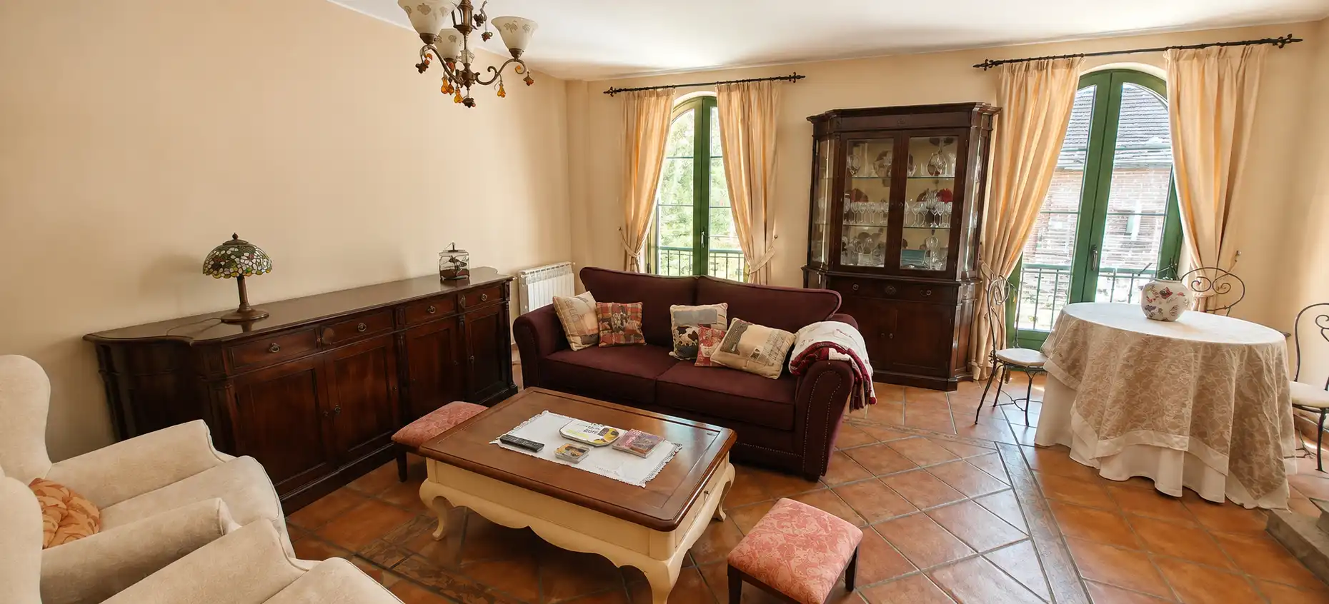 Living room of Houses for sale in Guijuelo  with Balcony
