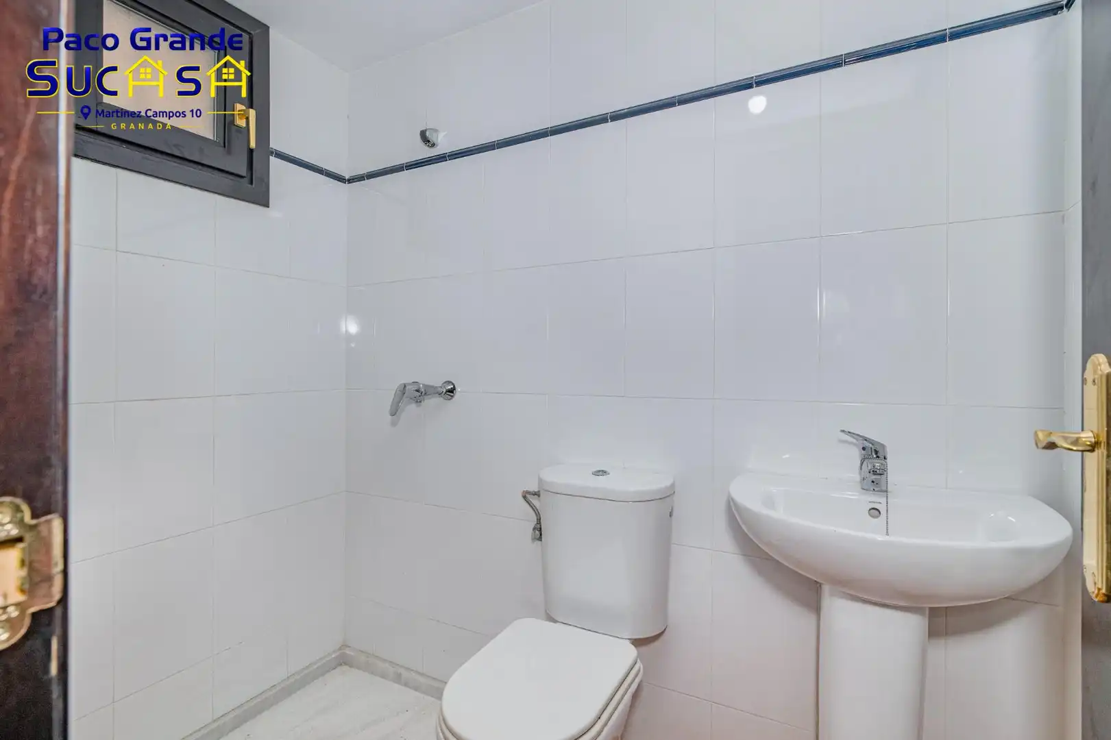 Baño de Piso en venta en La Zubia con Calefacción y Balcón