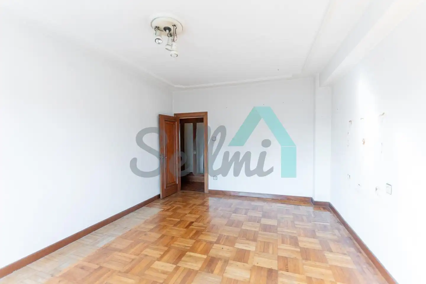 Bedroom of Flat for sale in Gijón   with Heating, Parquet flooring and Terrace