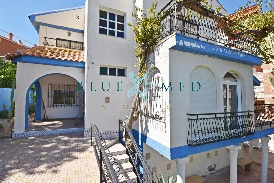 Villa mit Garten zum Verkauf in Avenida Avenida Maro Santo, imagen 4