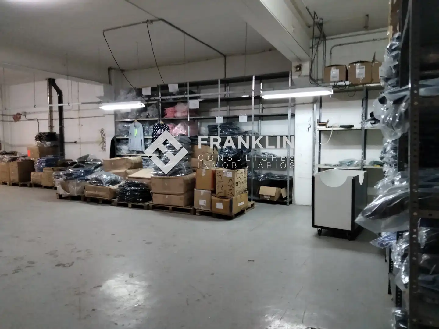 Nau industrial en venda en Pineda de Mar amb Alarma