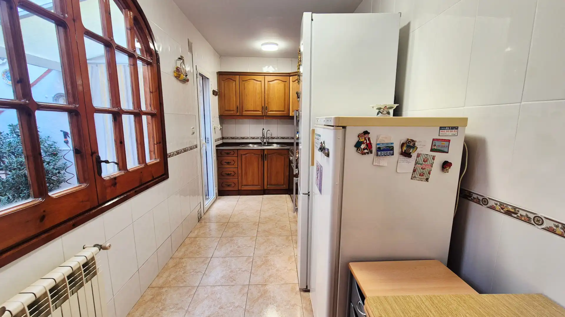 Cuina de Casa o xalet en venda en Arenys de Mar amb Calefacció, Terrassa i Moblat