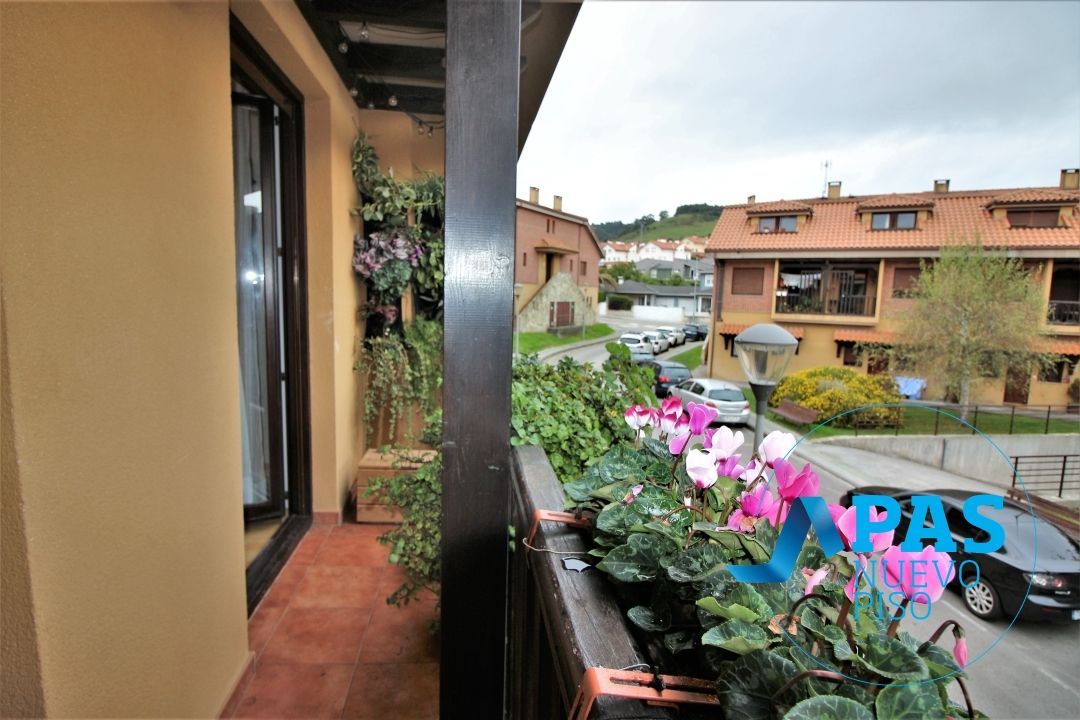 Vista exterior de Piso en venta en Piélagos con Calefacción, Jardín privado y Terraza