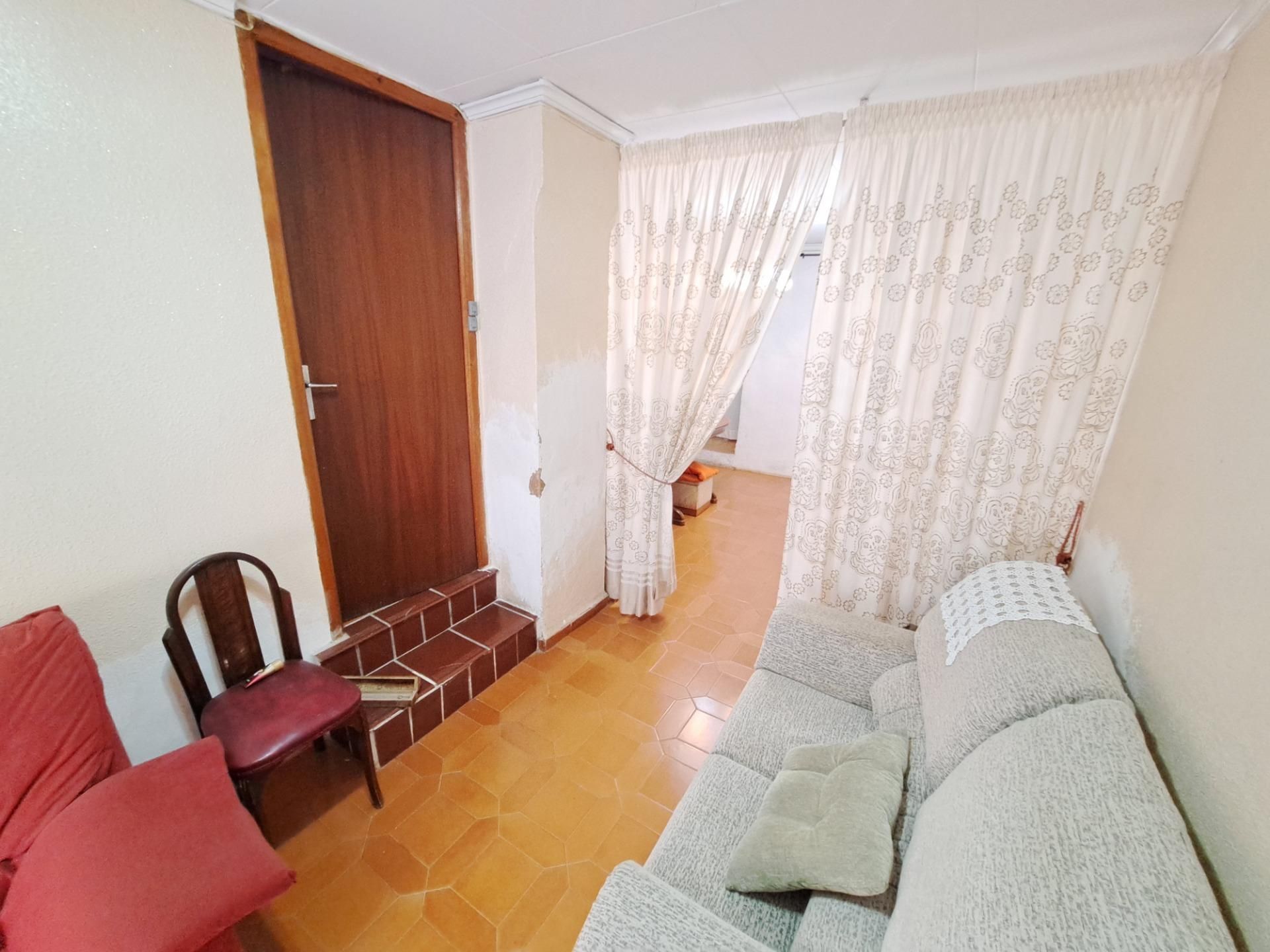 Bedroom of House or chalet for sale in Carcaixent  with Terrace and Storage room