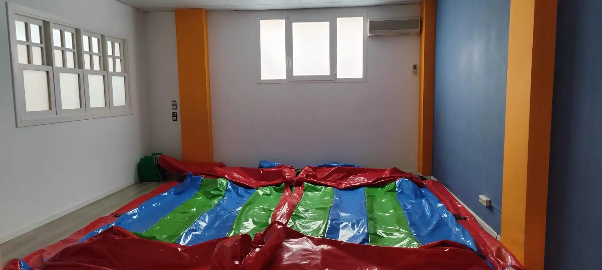 Local comercial en venda a de la Pau, imagen 24