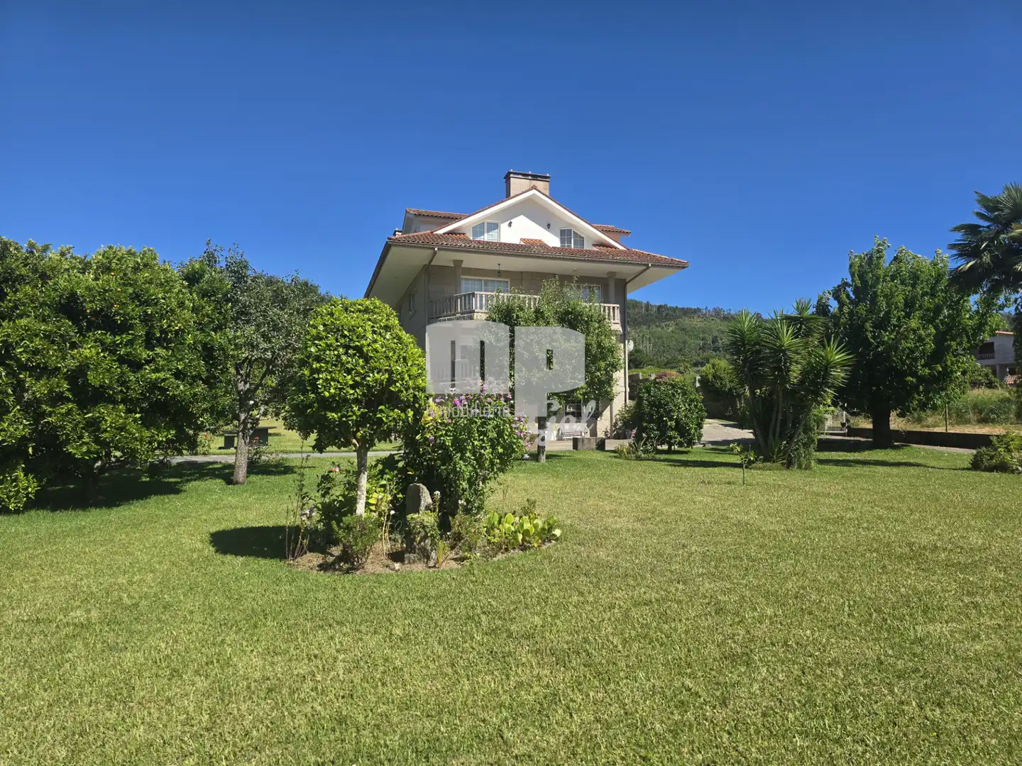 Vista exterior de Casa o chalet en venta en Vigo  con Calefacción, Jardín privado y Terraza