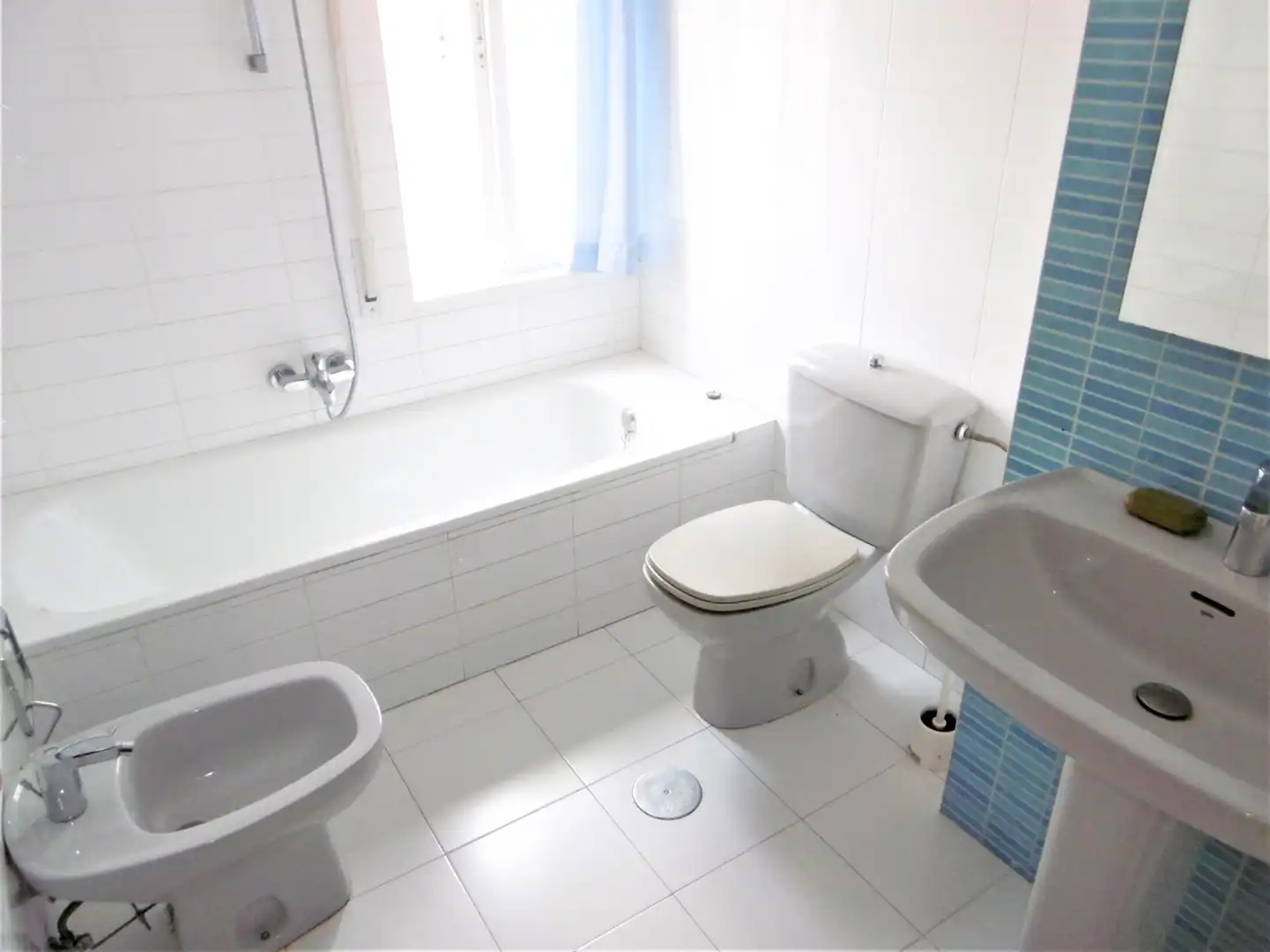 Baño de Piso de alquiler en Valladolid con Calefacción