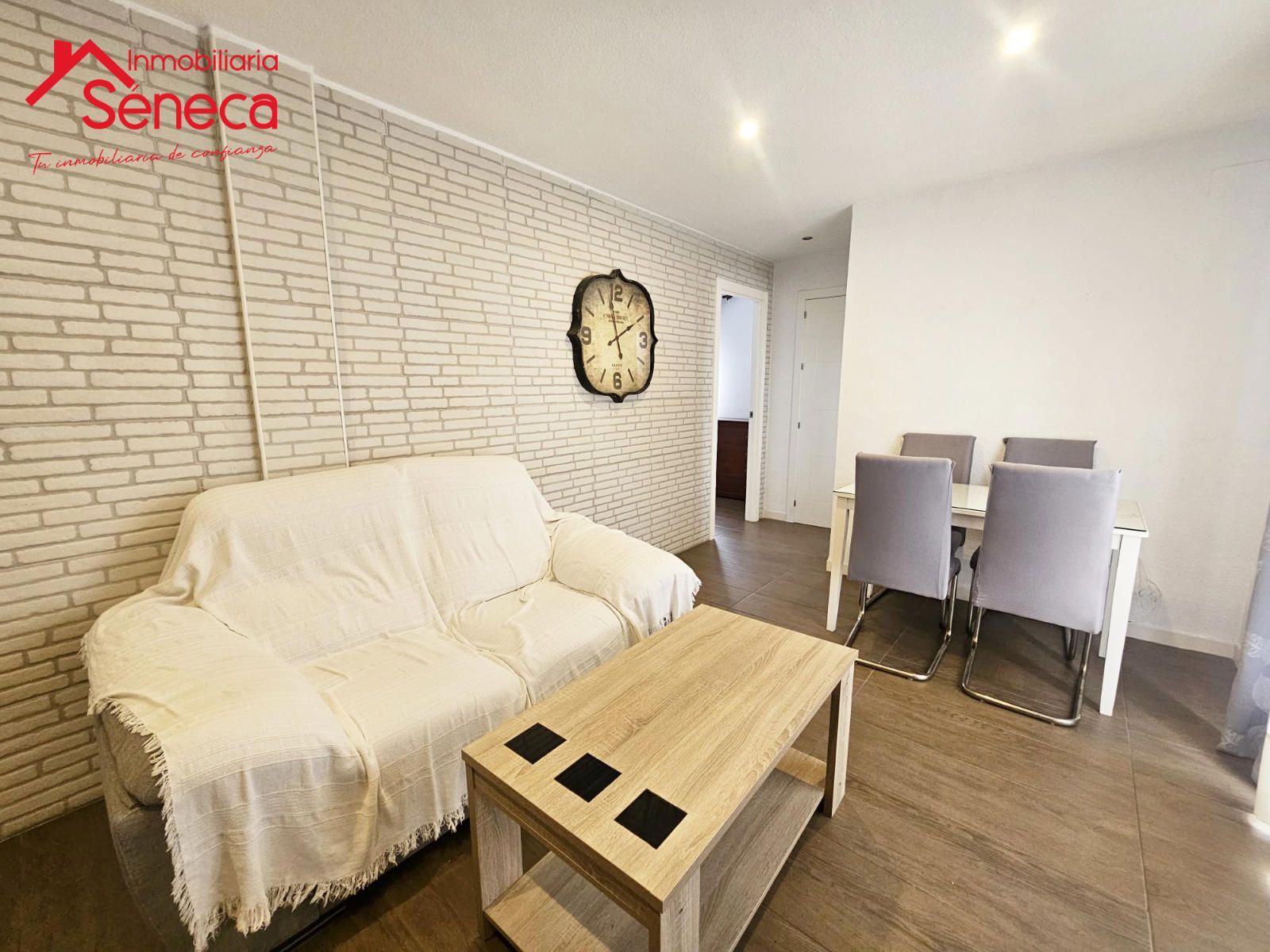 Exterior view of Flat for sale in  Córdoba Capital  with Air Conditioner, Heating and Storage room