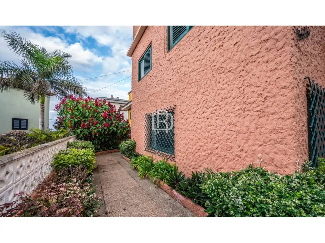 Vista exterior de Casa o xalet en venda en Puerto de la Cruz amb Jardí privat, Terrassa i Moblat